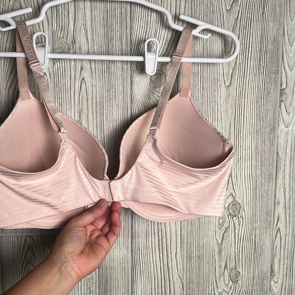 Victoria’s Secret T-shirt, push-up bra full coverage pink striped 38DD - Picture 5 of 6